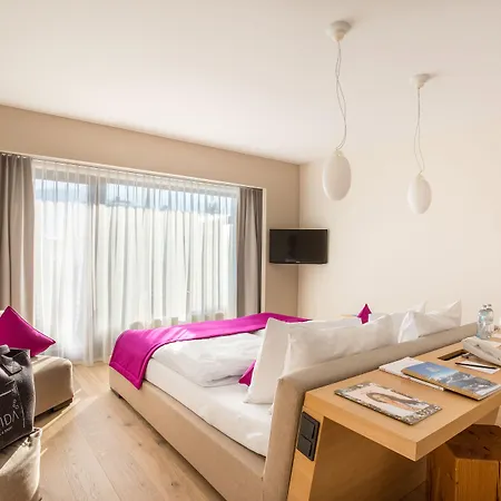 فندق هايدفوجل مافيدا تسل أم زي 4*